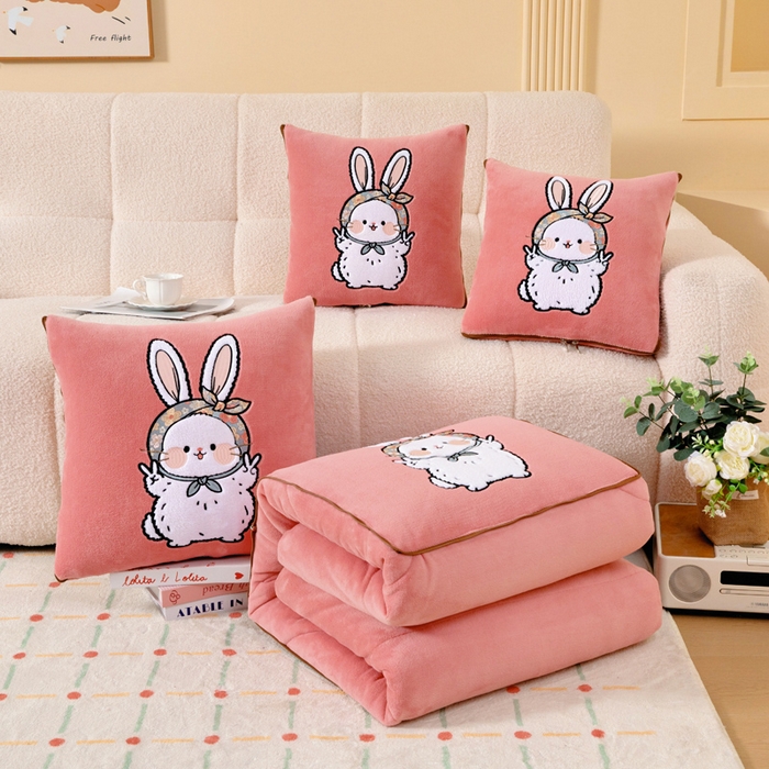 阳光依佰抱枕被 2025秋冬新款牛奶绒多功能抱枕被系列-大耳兔 大耳兔---西瓜红
