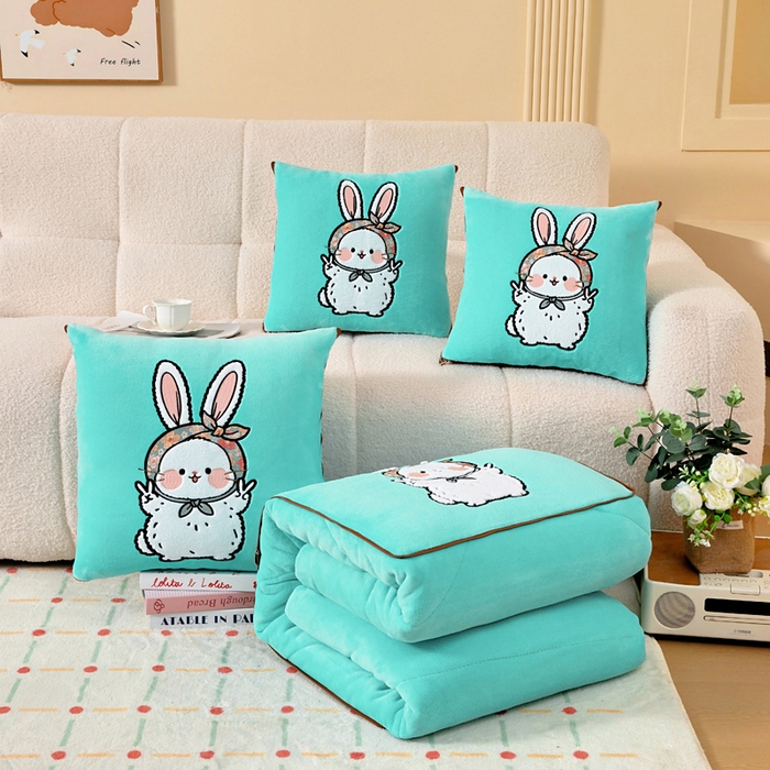 阳光依佰抱枕被 2025秋冬新款牛奶绒多功能抱枕被系列-大耳兔 大耳兔---宝石兰