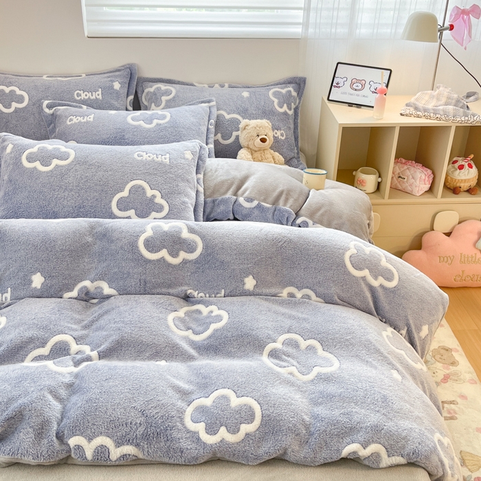 91家纺网 家纺一手货源 找家纺 川悦生活 2025新款立体雪花绒印花大床四件套系列一场景一 奶味云朵