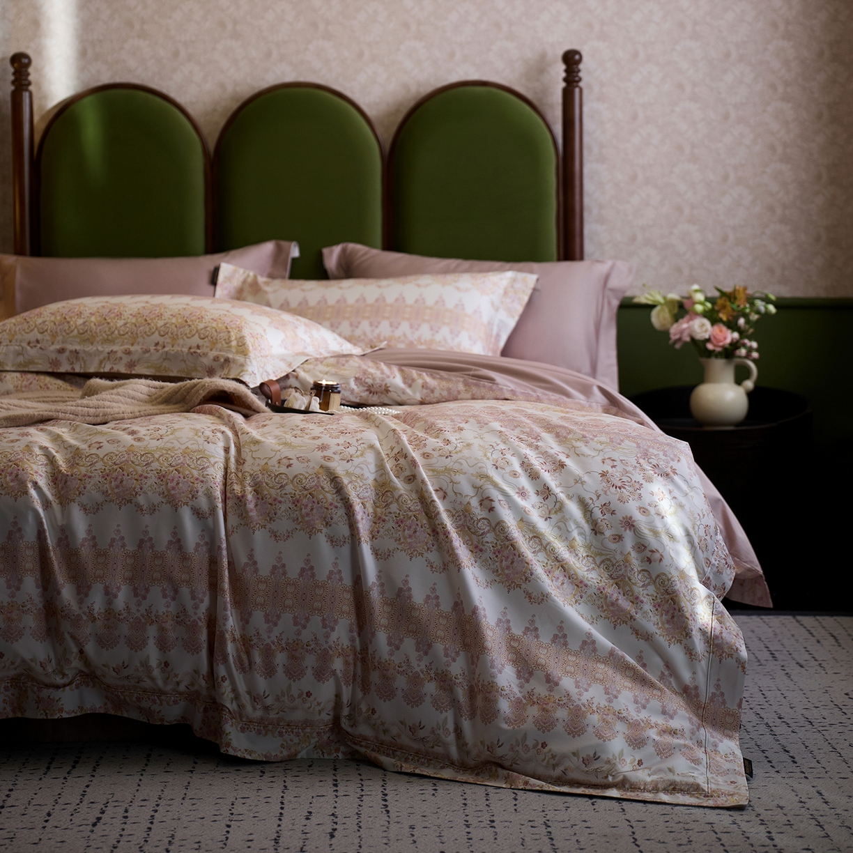 91家纺网 家纺一手货源 找家纺 2025新款 【不断货】70SA类轻奢长绒棉印花四件套正品YKK拉链+精品做工+独版（控价，不低于458） 花漾梦境