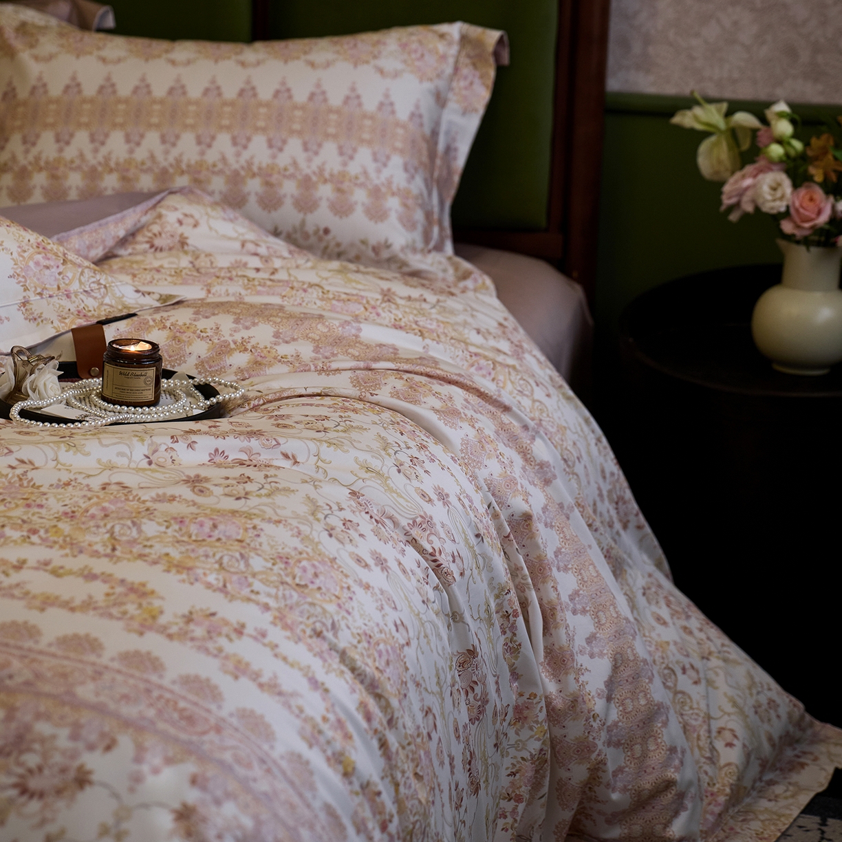 91家纺网 家纺一手货源 找家纺 2025新款 【不断货】70SA类轻奢长绒棉印花四件套正品YKK拉链+精品做工+独版（控价，不低于458） 花漾梦境