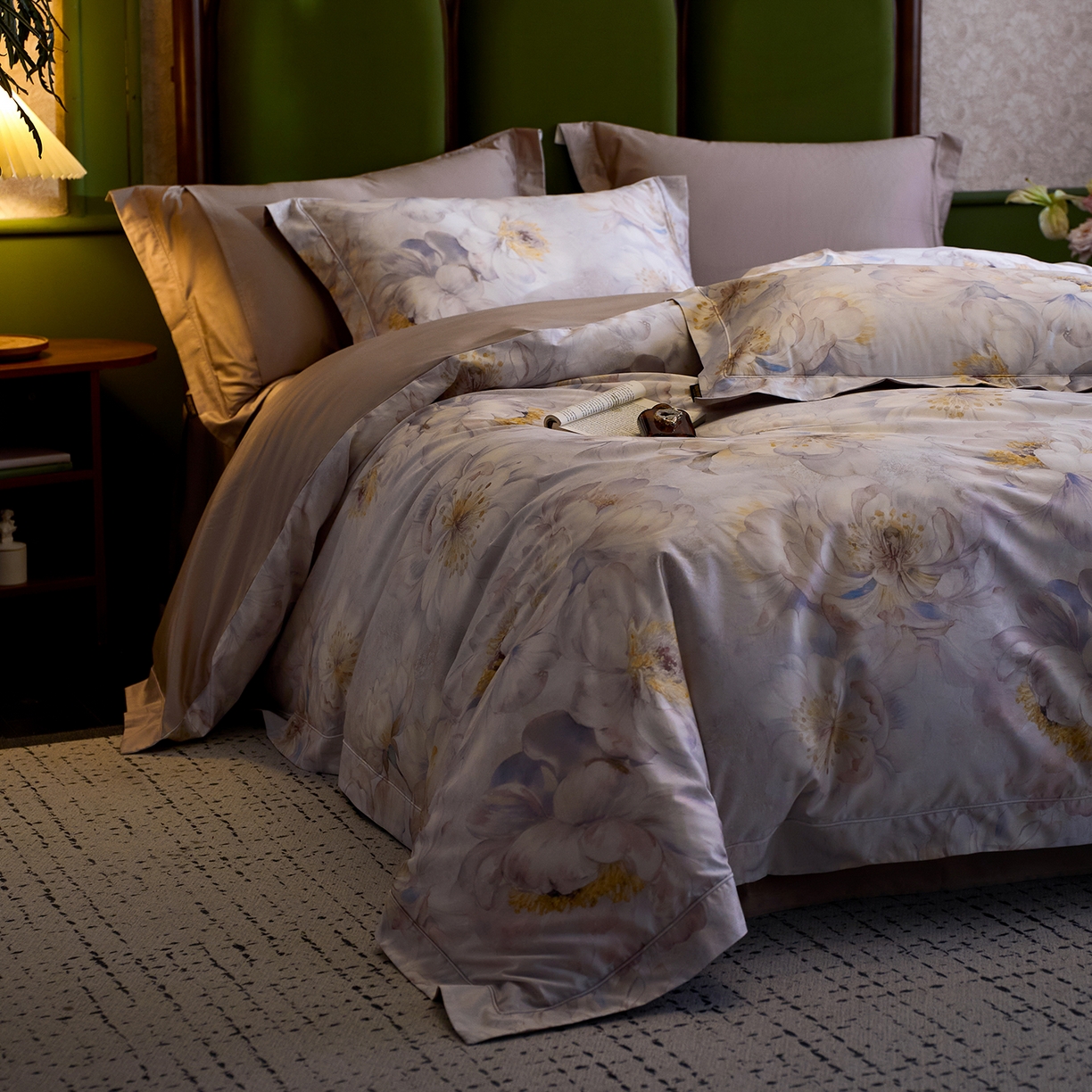 91家纺网 家纺一手货源 找家纺 2025新款 【不断货】70SA类轻奢长绒棉印花四件套正品YKK拉链+精品做工+独版（控价，不低于458） 花吟