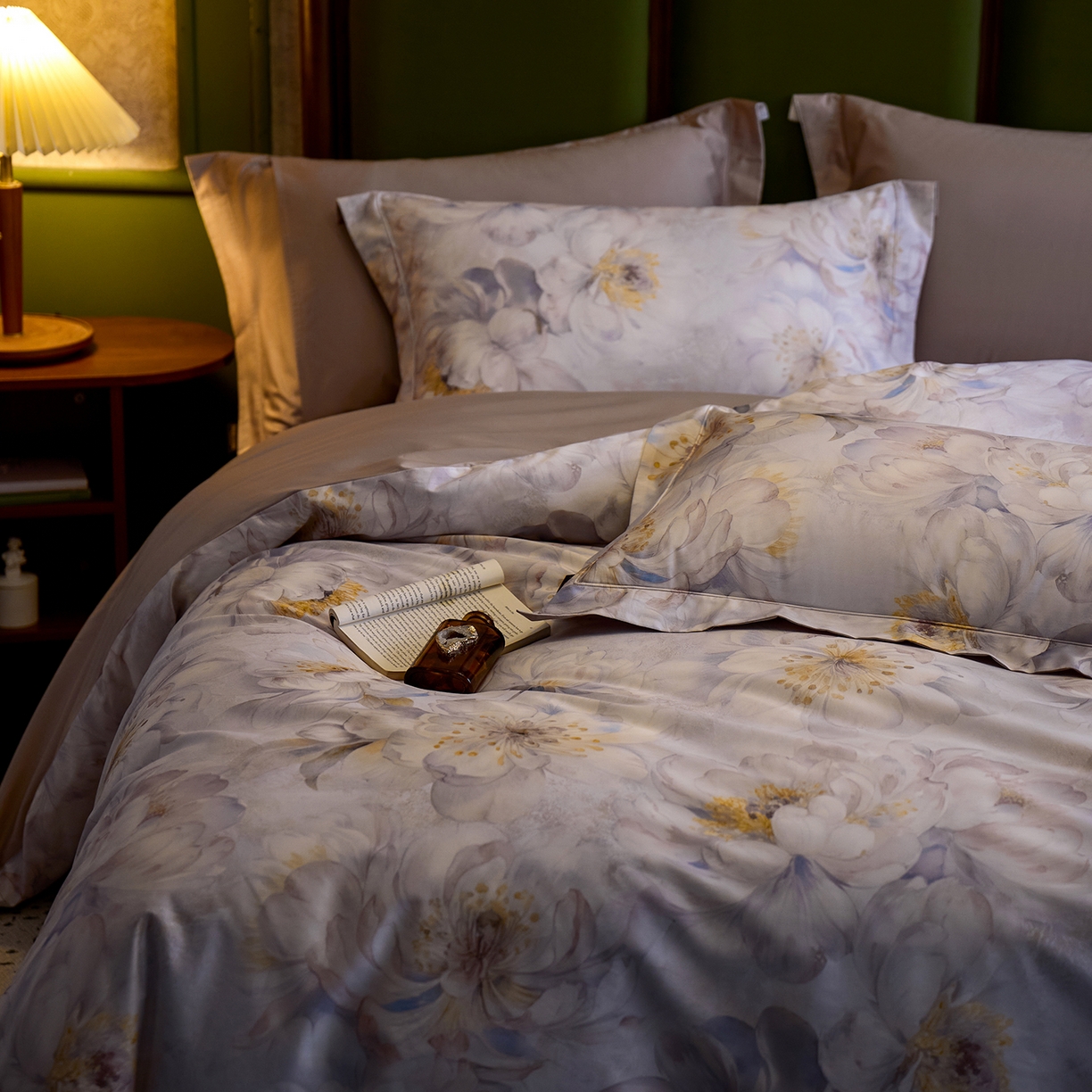 91家纺网 家纺一手货源 找家纺 2025新款 【不断货】70SA类轻奢长绒棉印花四件套正品YKK拉链+精品做工+独版（控价，不低于458） 花吟