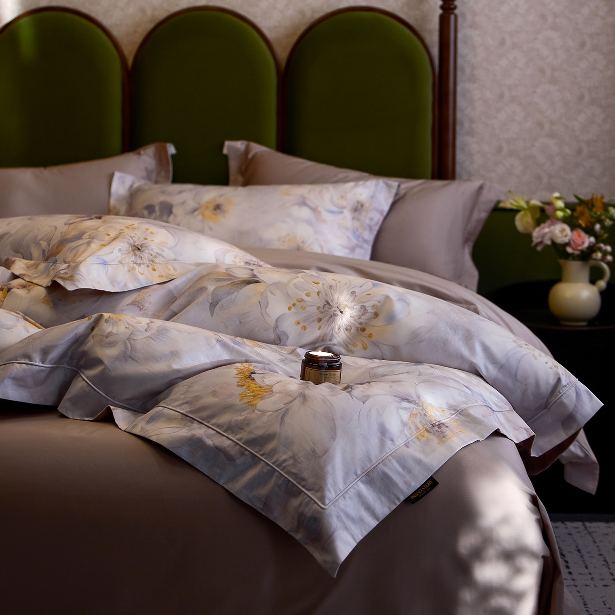 91家纺网 家纺一手货源 找家纺 2025新款 【不断货】70SA类轻奢长绒棉印花四件套正品YKK拉链+精品做工+独版（控价，不低于458） 花吟