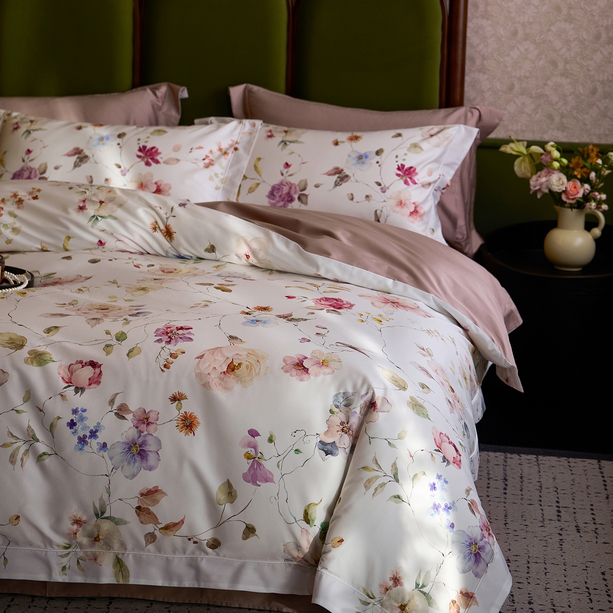 91家纺网 家纺一手货源 找家纺 2025新款 【不断货】70SA类轻奢长绒棉印花四件套正品YKK拉链+精品做工+独版（控价，不低于458） 满芳庭