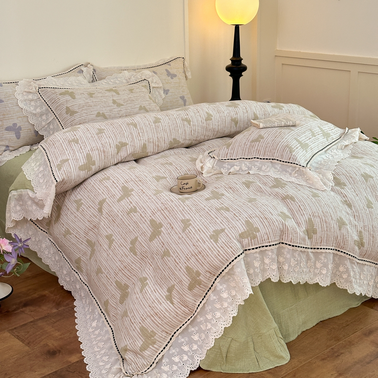 91家纺网 家纺一手货源 找家纺 淑女公社家纺 2025秋冬新款法式空气提花皱皱纱四件套-蝶舞 蝶舞 抹茶绿