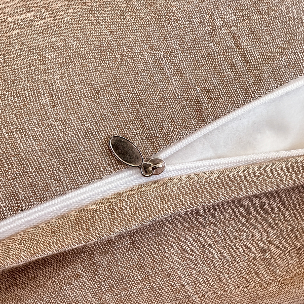 91家纺网 家纺一手货源 找家纺 淑女公社家纺 2025秋冬新款法式空气提花皱皱纱四件套-蝶舞 蝶舞 摩卡棕