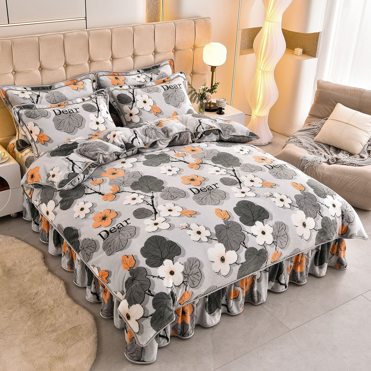 91家纺网 家纺一手货源 找家纺 博兰蒂 2025新款床裙款高克重牛奶绒印花四件套 春花秋拾