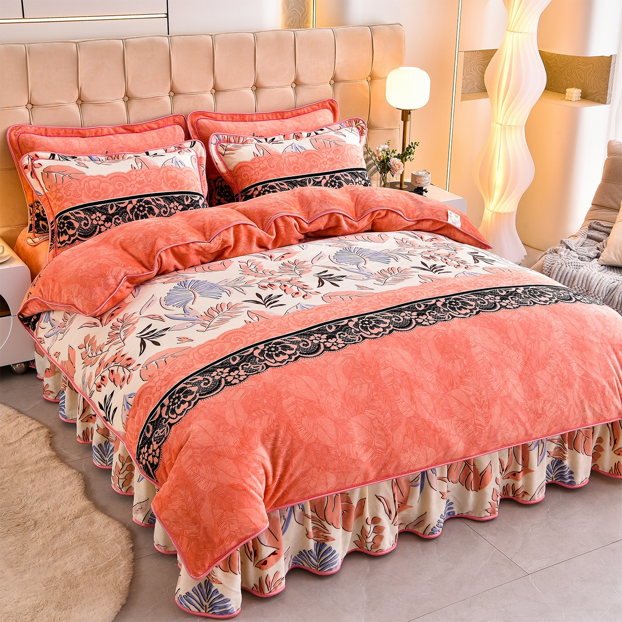 91家纺网 家纺一手货源 找家纺 博兰蒂 2025新款床裙款高克重牛奶绒印花四件套 梦幻花语