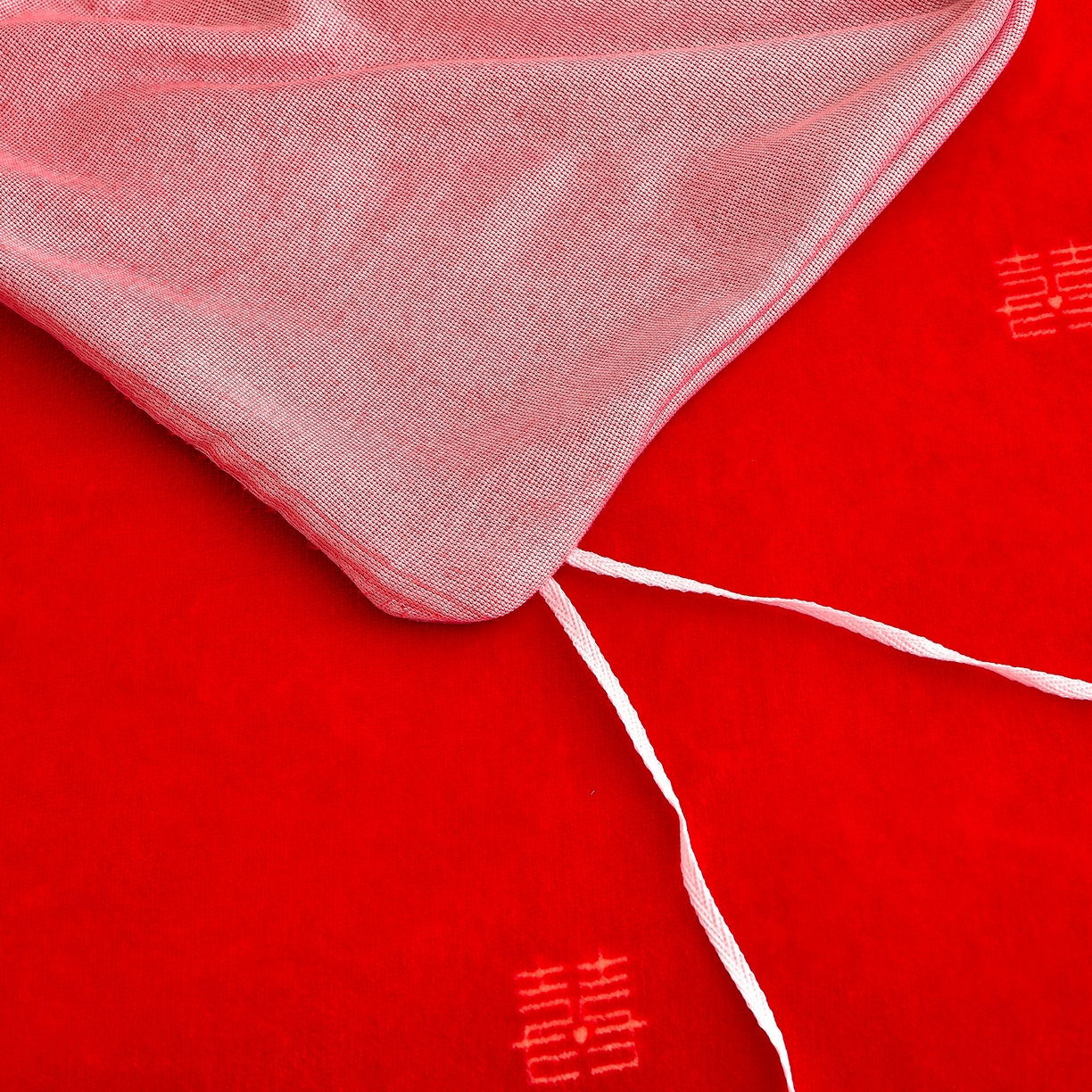 91家纺网 家纺一手货源 找家纺 博兰蒂 2025新款床裙款高克重牛奶绒印花四件套 同心结