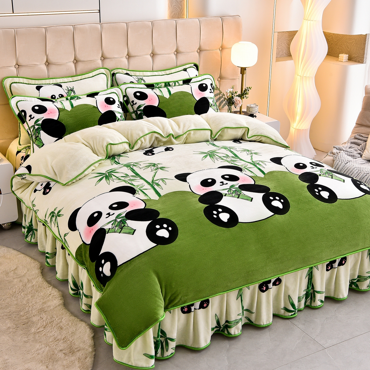 91家纺网 家纺一手货源 找家纺 博兰蒂 2025新款床裙款高克重牛奶绒印花四件套 熊猫-绿