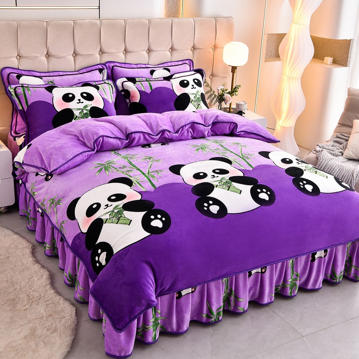 91家纺网 家纺一手货源 找家纺 博兰蒂 2025新款床裙款高克重牛奶绒印花四件套 熊猫-紫