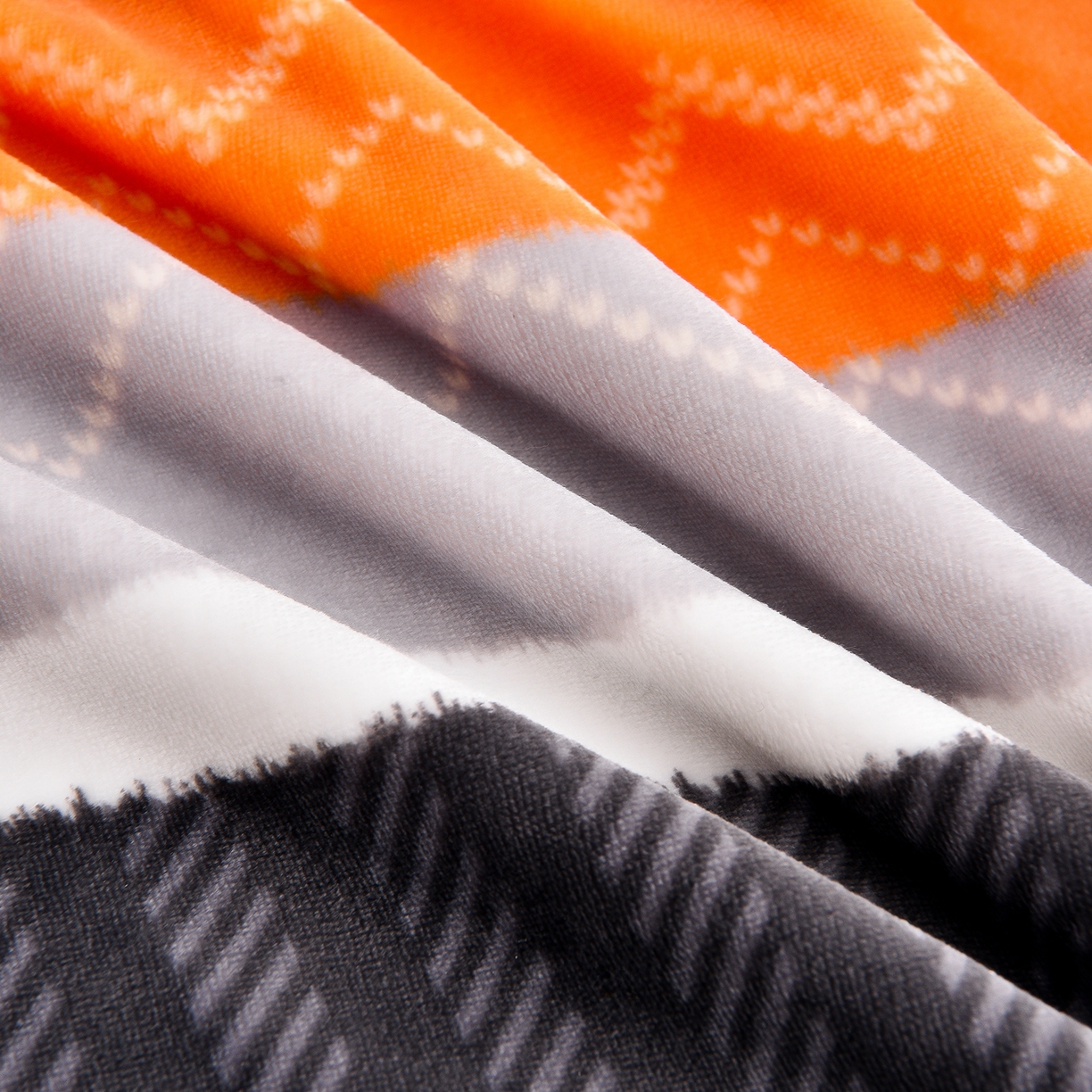 91家纺网 家纺一手货源 找家纺 （总）博兰蒂 2025新款床裙款高克重牛奶绒印花单被套