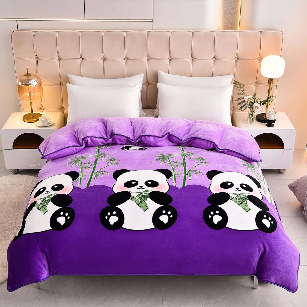 91家纺网 家纺一手货源 找家纺 博兰蒂 2025新款床裙款高克重牛奶绒印花单被套 熊猫-紫