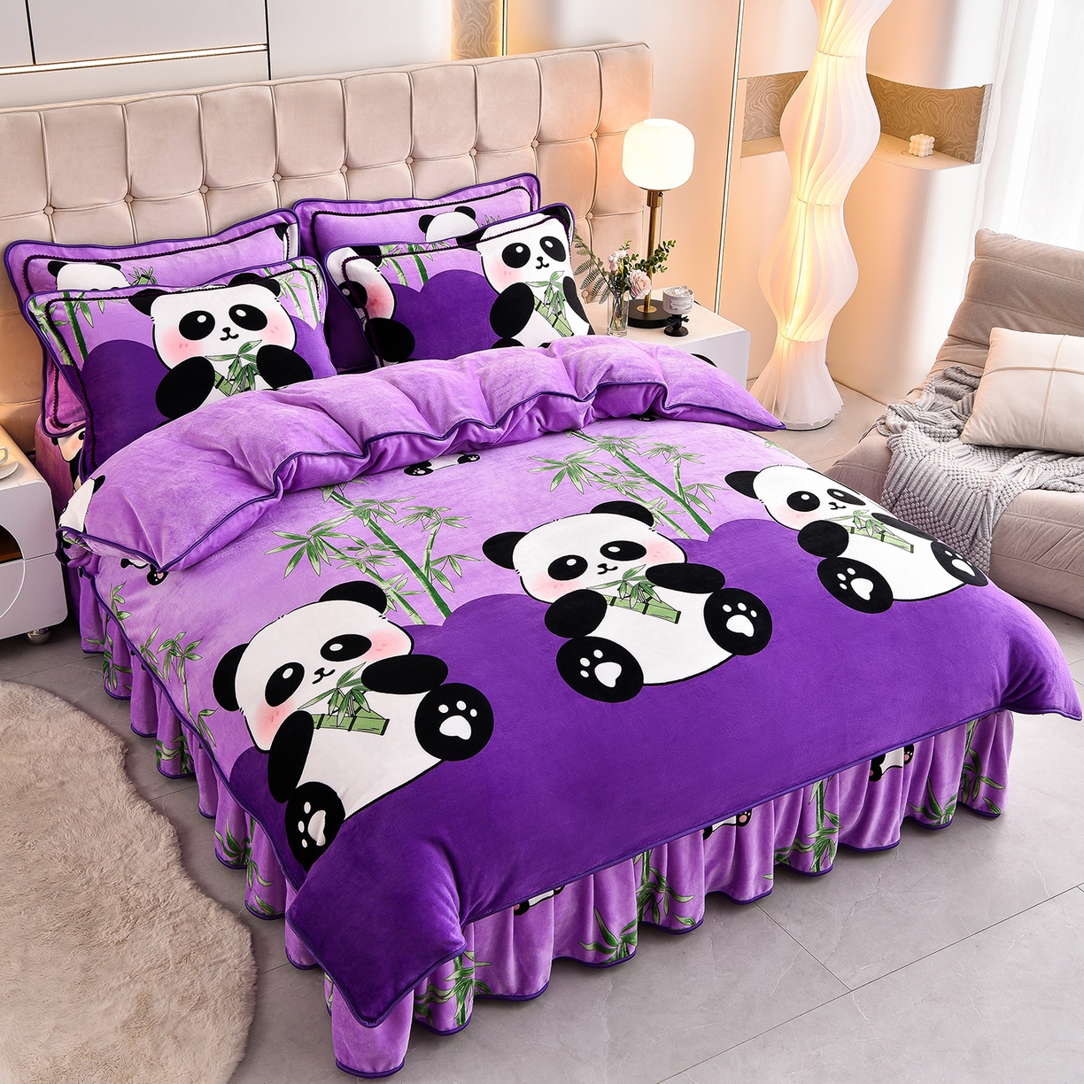 91家纺网 家纺一手货源 找家纺 博兰蒂 2025新款床裙款高克重牛奶绒印花单被套 熊猫-紫