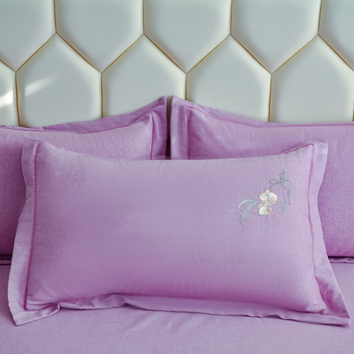 91家纺网 家纺一手货源 找家纺 U品汇 2025新品长绒棉加厚全棉纯棉磨毛刺绣花四件套生态磨毛套件 扶摇-淡雅紫