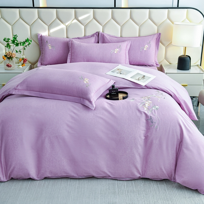 91家纺网 家纺一手货源 找家纺 U品汇 2025新品长绒棉加厚全棉纯棉磨毛刺绣花四件套生态磨毛套件 扶摇-淡雅紫