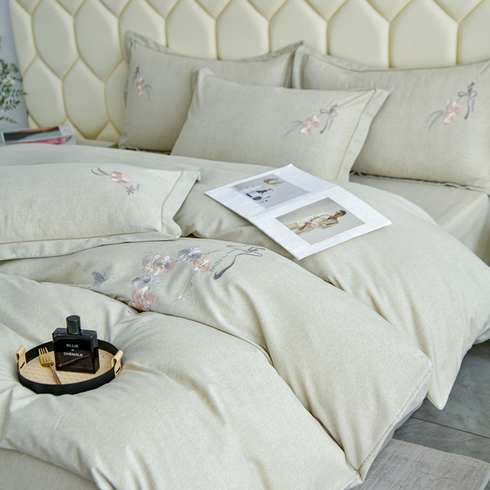 91家纺网 家纺一手货源 找家纺 U品汇 2025新品长绒棉加厚全棉纯棉磨毛刺绣花四件套生态磨毛套件 扶摇-灰咖