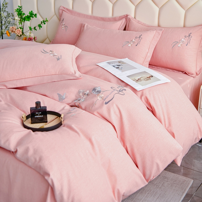 91家纺网 家纺一手货源 找家纺 U品汇 2025新品长绒棉加厚全棉纯棉磨毛刺绣花四件套生态磨毛套件 扶摇-糖粉