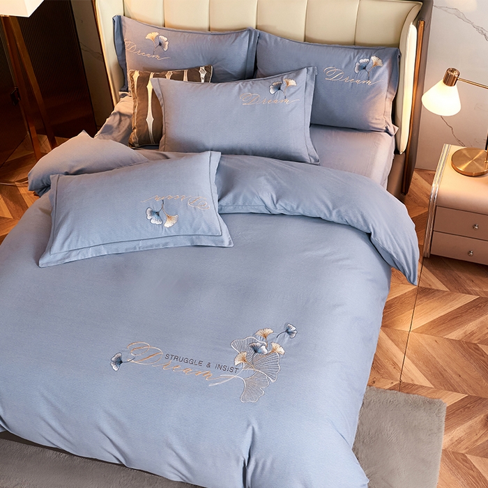 91家纺网 家纺一手货源 找家纺 U品汇 2025新品长绒棉加厚全棉纯棉磨毛刺绣花四件套生态磨毛套件 私情叶语-宾利兰