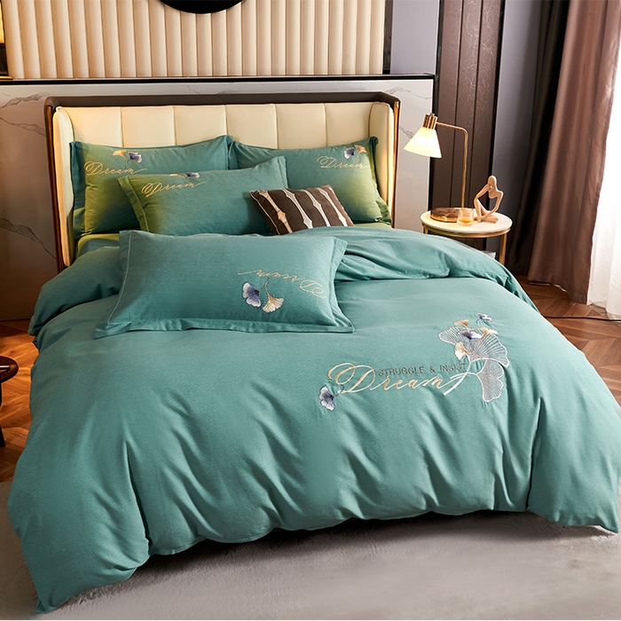 91家纺网 家纺一手货源 找家纺 U品汇 2025新品长绒棉加厚全棉纯棉磨毛刺绣花四件套生态磨毛套件 私情叶语-清浅绿