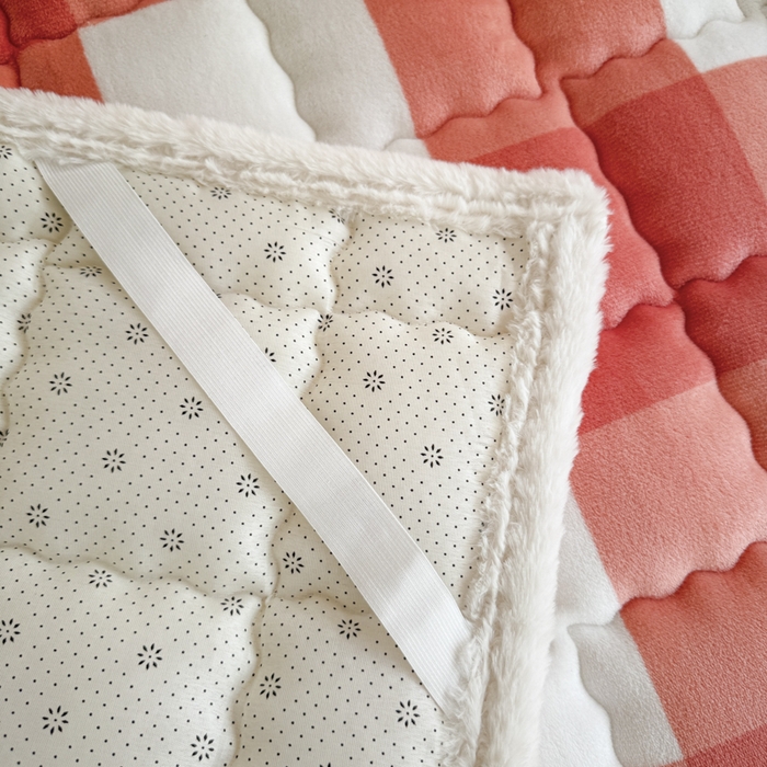 91家纺网 家纺一手货源 找家纺 （总）迪梦思家纺 2025新款A类牛奶绒无印风格子床褥床护垫学生床垫--学生床图