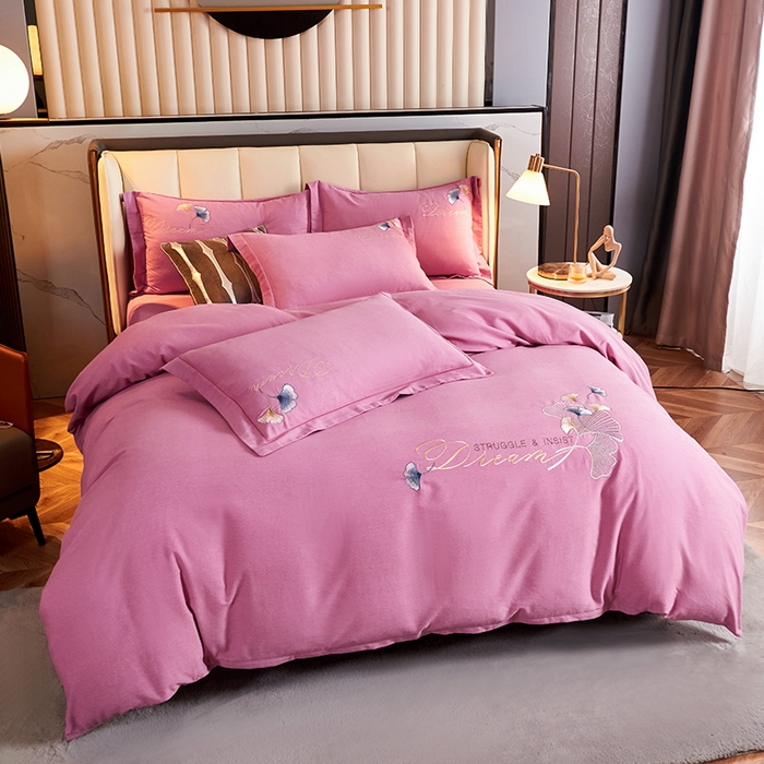 91家纺网 家纺一手货源 找家纺 U品汇 2025新品长绒棉加厚全棉纯棉磨毛刺绣花四件套生态磨毛套件 私情叶语-香妃粉