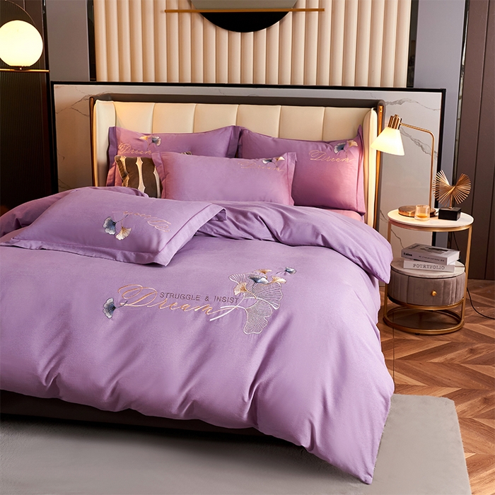 91家纺网 家纺一手货源 找家纺 U品汇 2025新品长绒棉加厚全棉纯棉磨毛刺绣花四件套生态磨毛套件 私情叶语-星空紫