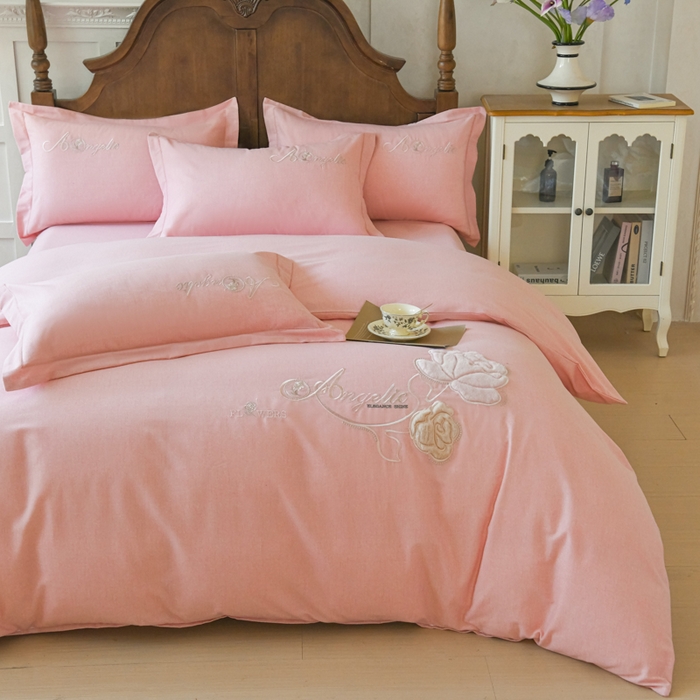 91家纺网 家纺一手货源 找家纺 U品汇 2025新品长绒棉加厚全棉纯棉磨毛立体刺绣花四件套生态磨毛加绒（玫瑰物语） 玫瑰物语-糖粉