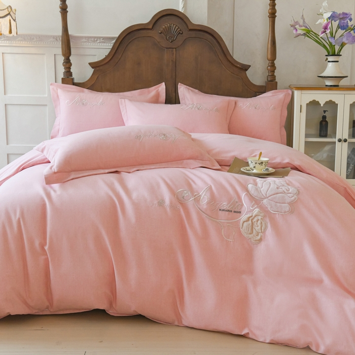 91家纺网 家纺一手货源 找家纺 U品汇 2025新品长绒棉加厚全棉纯棉磨毛立体刺绣花四件套生态磨毛加绒（玫瑰物语） 玫瑰物语-糖粉