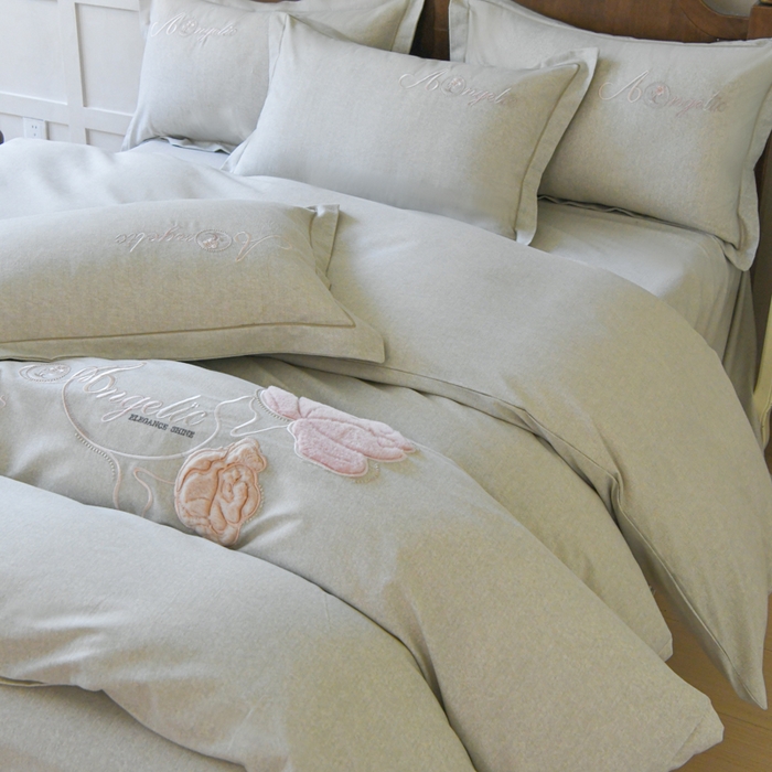 91家纺网 家纺一手货源 找家纺 U品汇 2025新品长绒棉加厚全棉纯棉磨毛立体刺绣花四件套生态磨毛加绒（玫瑰物语） 玫瑰物语-灰咖