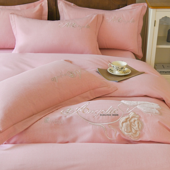 91家纺网 家纺一手货源 找家纺 U品汇 2025新品长绒棉加厚全棉纯棉磨毛立体刺绣花四件套生态磨毛加绒（玫瑰物语） 玫瑰物语-糖粉