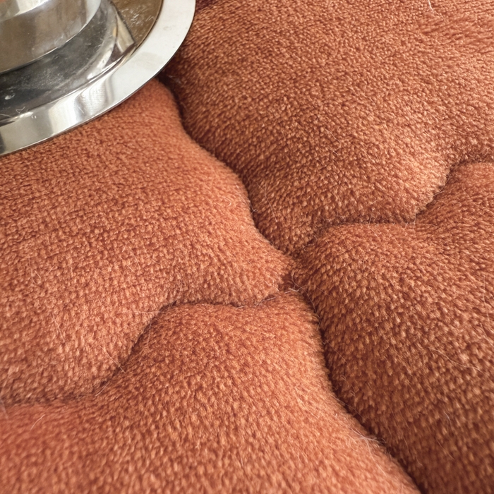 91家纺网 家纺一手货源 找家纺 迪梦思家纺 2025新款A类牛奶绒无印风格子床褥床护垫学生床垫--学生床图 平铺款-咖雅格