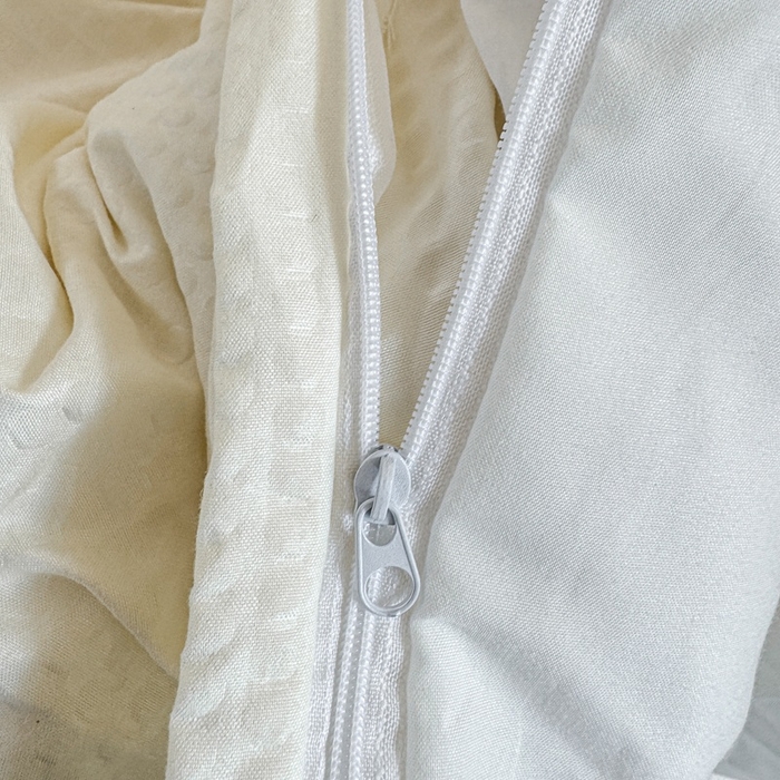 91家纺网 家纺一手货源 找家纺 麒东家纺 2025新款圆豆纱华夫格学生三件套 米白