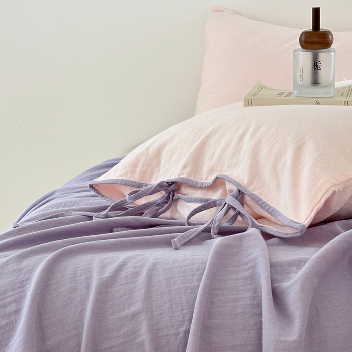 91家纺网 家纺一手货源 找家纺 FORTWO家纺原创设计（FOR TWO家纺） 2025新款双层纱撞色包边蝴蝶结款四件套-海盐 海盐-竹桃粉