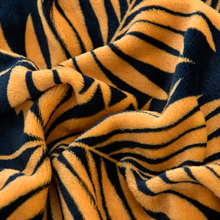 91家纺网 家纺一手货源 找家纺 圣楚家纺 2025新款牛奶绒床笠 青春年华