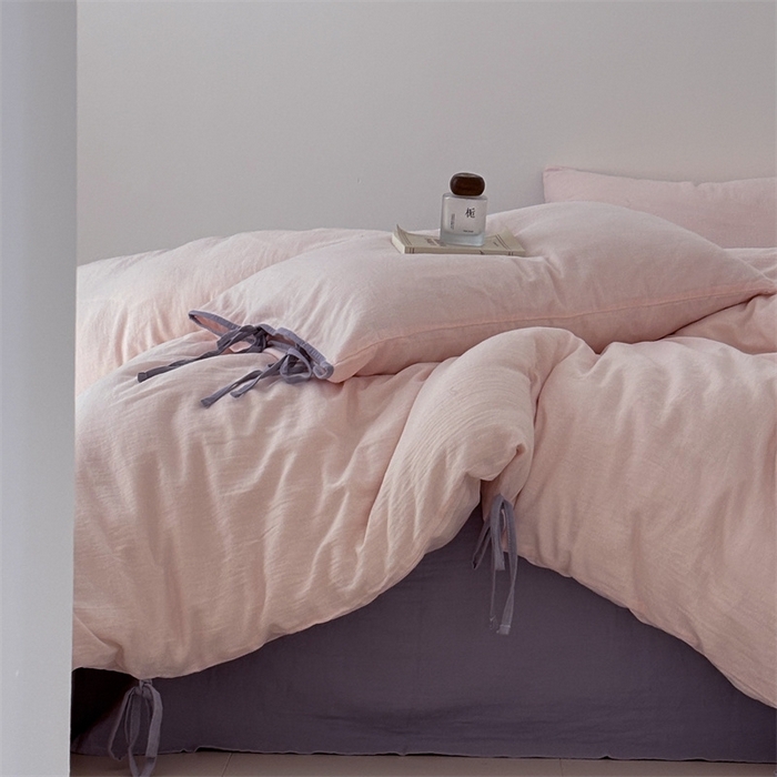 91家纺网 家纺一手货源 找家纺 FORTWO家纺原创设计（FOR TWO家纺） 2025新款双层纱撞色包边蝴蝶结款四件套-海盐 海盐-竹桃粉