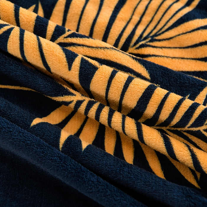 91家纺网 家纺一手货源 找家纺 圣楚家纺 2025新款牛奶绒床笠 青春年华