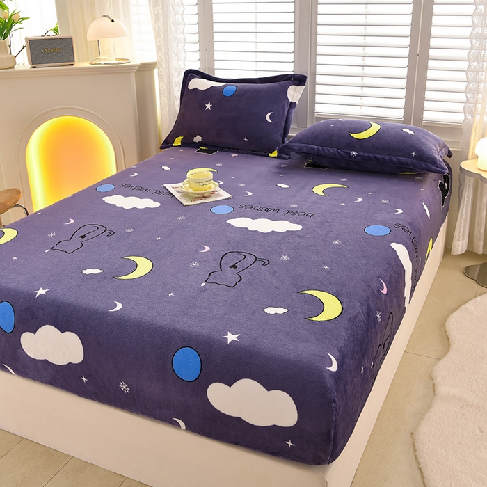 91家纺网 家纺一手货源 找家纺 圣靓家纺 2025新款加厚牛奶绒床笠 晚安喵喵