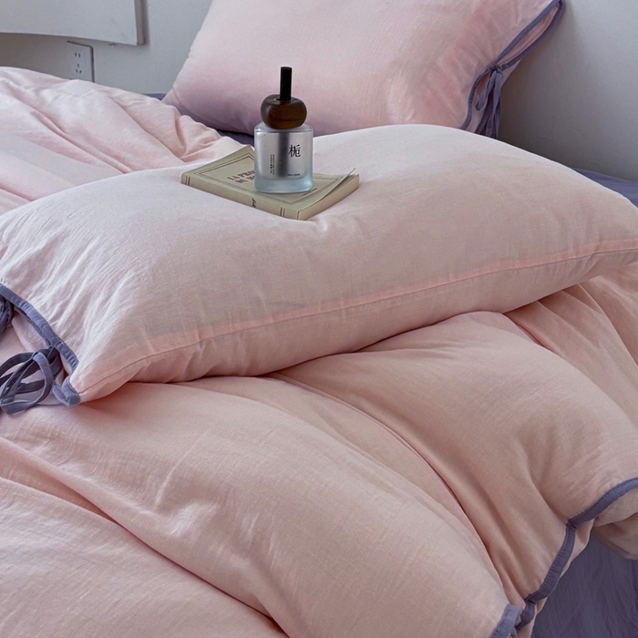 91家纺网 家纺一手货源 找家纺 FORTWO家纺原创设计（FOR TWO家纺） 2025新款双层纱撞色包边蝴蝶结款四件套-海盐 海盐-竹桃粉