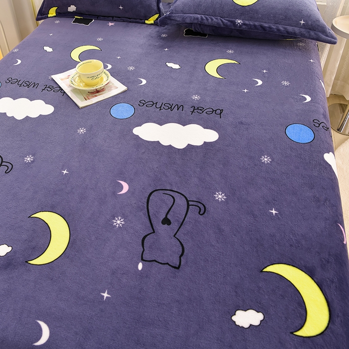 91家纺网 家纺一手货源 找家纺 圣靓家纺 2025新款加厚牛奶绒床笠 晚安喵喵