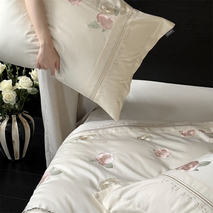 91家纺网 家纺一手货源 找家纺 MIU缪家居 2025新款100支全棉四件套-沁山茶 沁山茶-清雅白