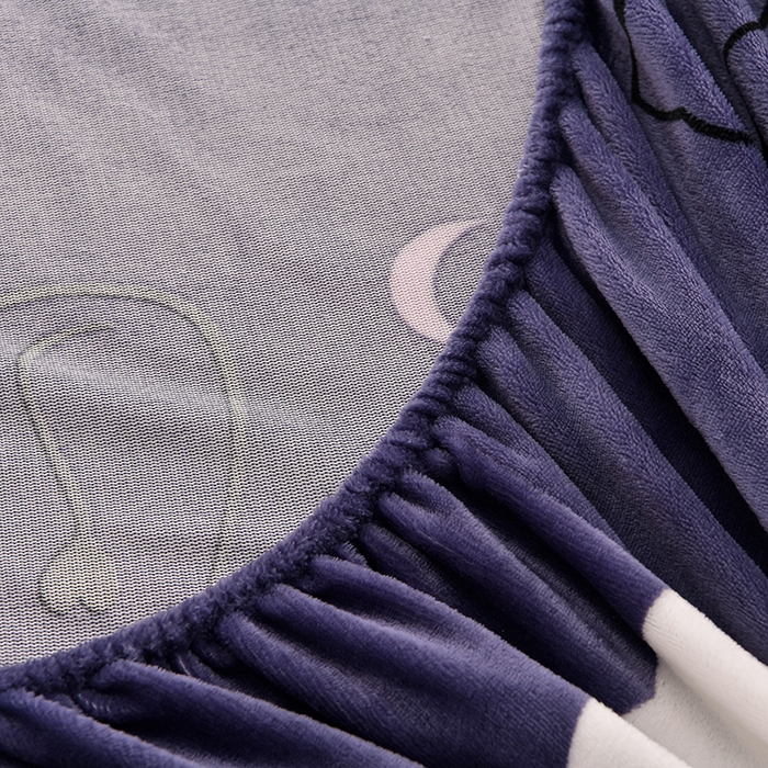 91家纺网 家纺一手货源 找家纺 圣楚家纺 2025新款牛奶绒床笠 晚安喵喵