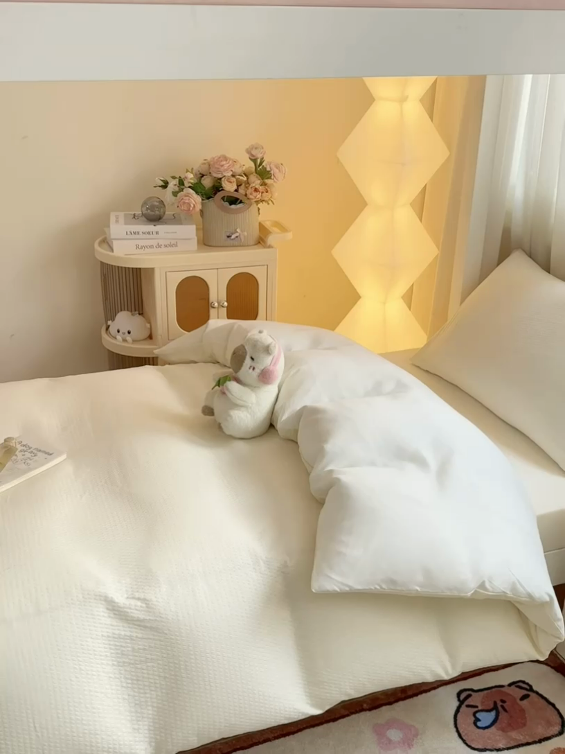 91家纺网 家纺一手货源 找家纺 麒东家纺 2025新款圆豆纱华夫格学生三件套 米白