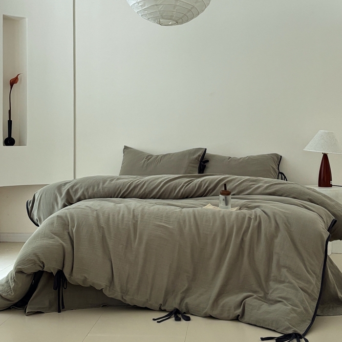 91家纺网 家纺一手货源 找家纺 FORTWO家纺原创设计（FOR TWO家纺） 2025新款双层纱撞色包边蝴蝶结款四件套-海盐 海盐-青石绿