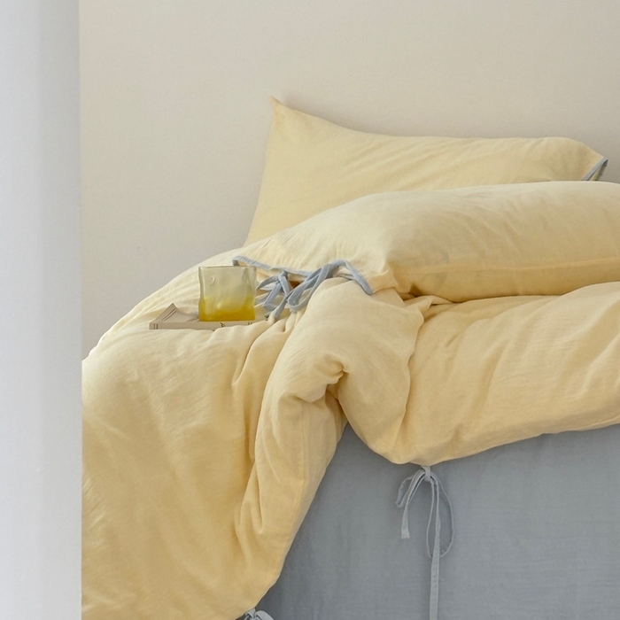 91家纺网 家纺一手货源 找家纺 FORTWO家纺原创设计（FOR TWO家纺） 2025新款双层纱撞色包边蝴蝶结款四件套-海盐 海盐-香草黄