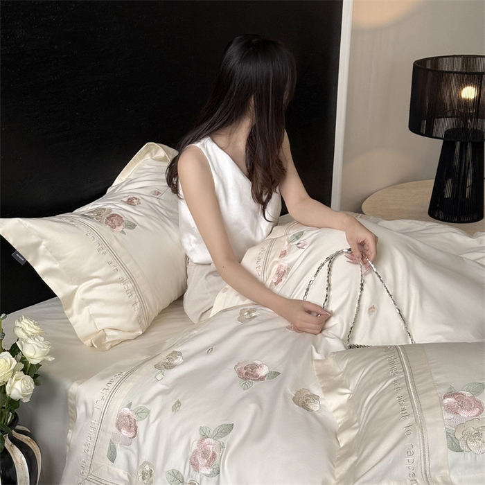 91家纺网 家纺一手货源 找家纺 MIU缪家居 2025新款100支全棉四件套-沁山茶 沁山茶-清雅白