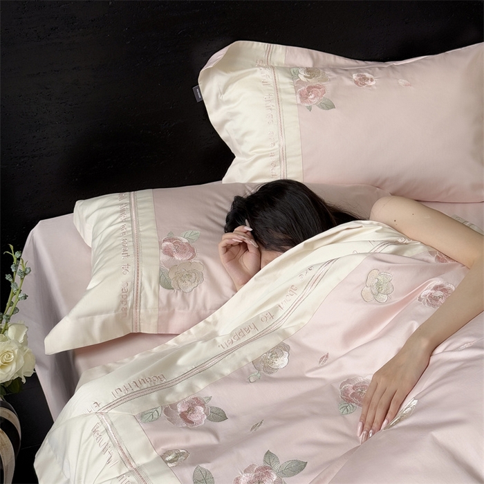 91家纺网 家纺一手货源 找家纺 MIU缪家居 2025新款100支全棉四件套-沁山茶 沁山茶-山茶粉