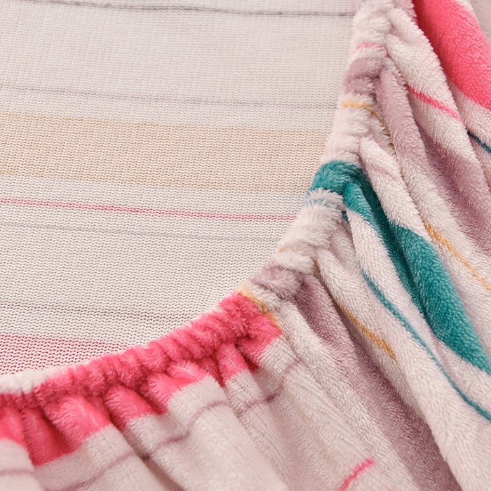 91家纺网 家纺一手货源 找家纺 圣靓家纺 2025新款加厚牛奶绒床笠 匆匆那年