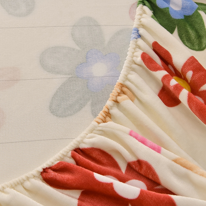 91家纺网 家纺一手货源 找家纺 圣楚家纺 2025新款牛奶绒床笠 花花世界